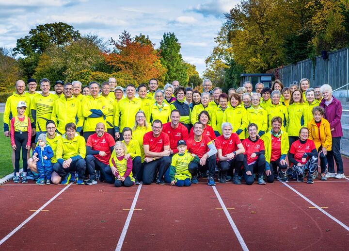 Jubiläumsfoto - 50 Jahre Lauftreff Holzgerlingen