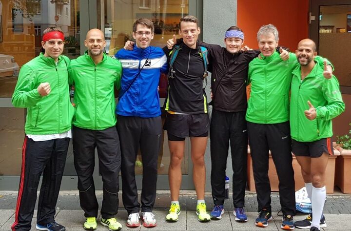 Unsere Marathon-Starter: Marc, Ali, Alex, Sebastian, Paul, Marcus und Fouad